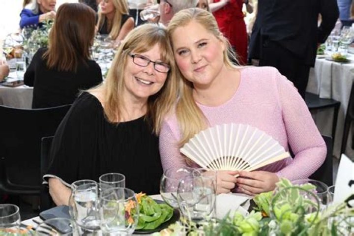 Sandra Schumer Everything About The Mother Of Amy Schumer Dicy Trends